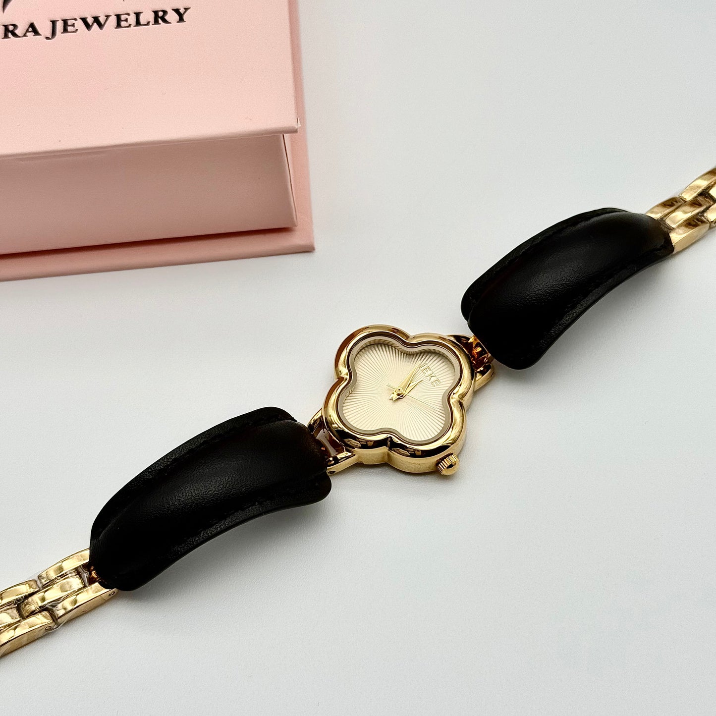 Montre Trèfle EIKE | Zahra Jewelry